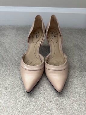 Life stride Blush Pointed-Toe D'Orsay Heels